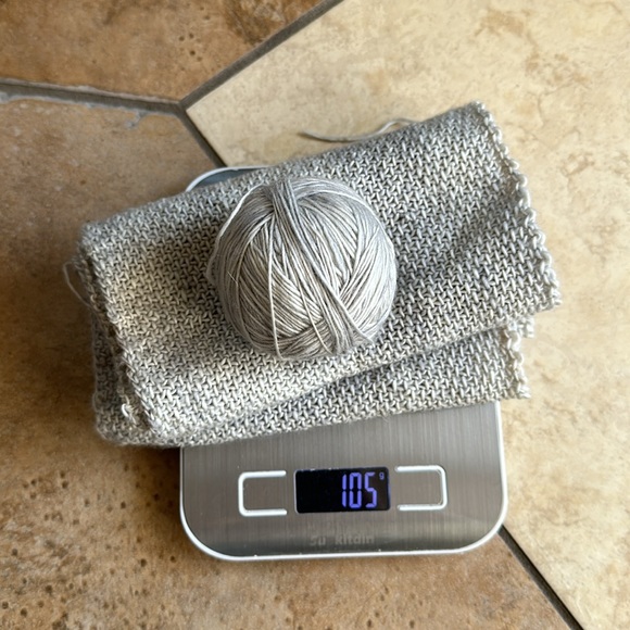 Single Ply Merino Wool Yarn Destash / Partially knit up - Picture 8 of 9